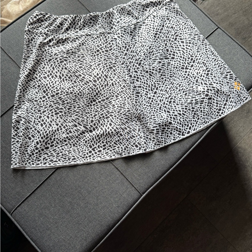 Black and White Skirt